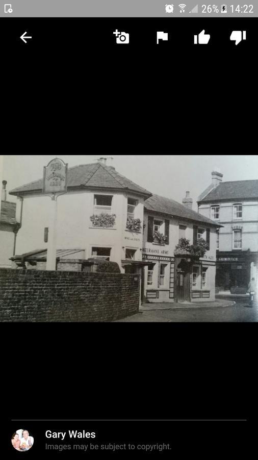 Watermans Arms Hotel London Exterior photo